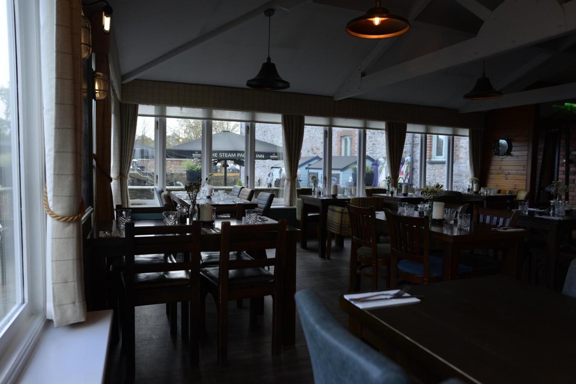The Steam Packet Inn 토트네스 외부 사진